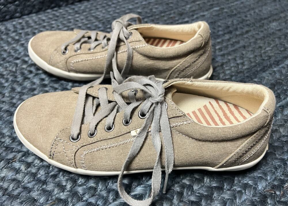 Taos Star Canvas Tan Comfort Walking Shoes Sneakers Lace Up Womens Size 6.5